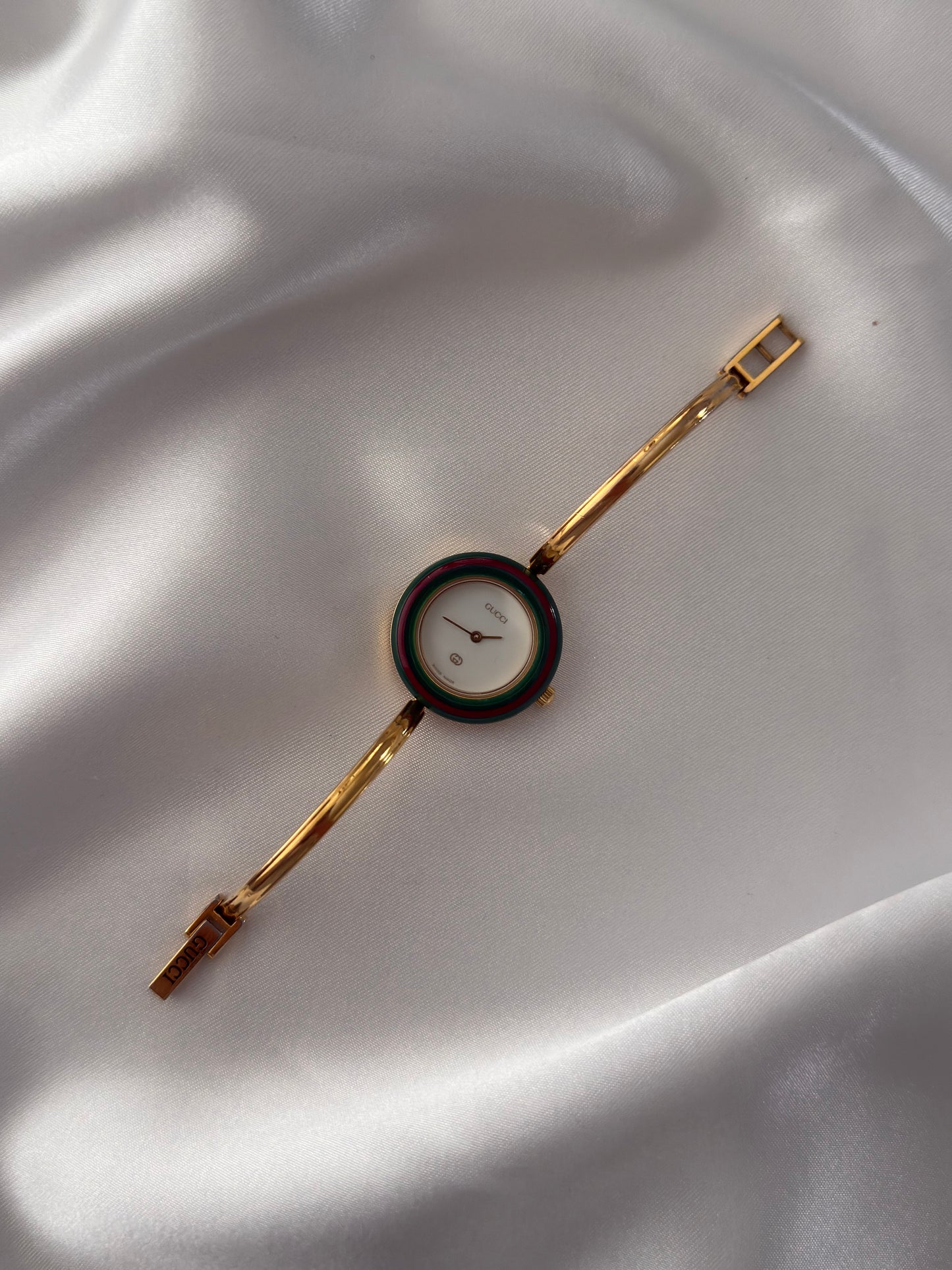 Vintage 1100L Gucci Watch