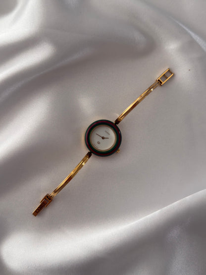 Vintage 1100L Gucci Watch