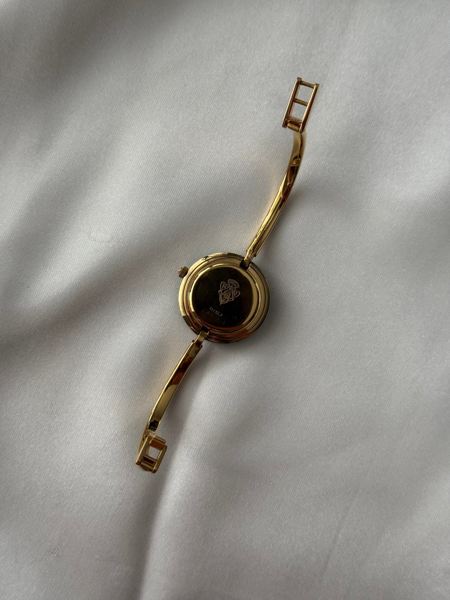 Vintage 1100L Gucci Watch