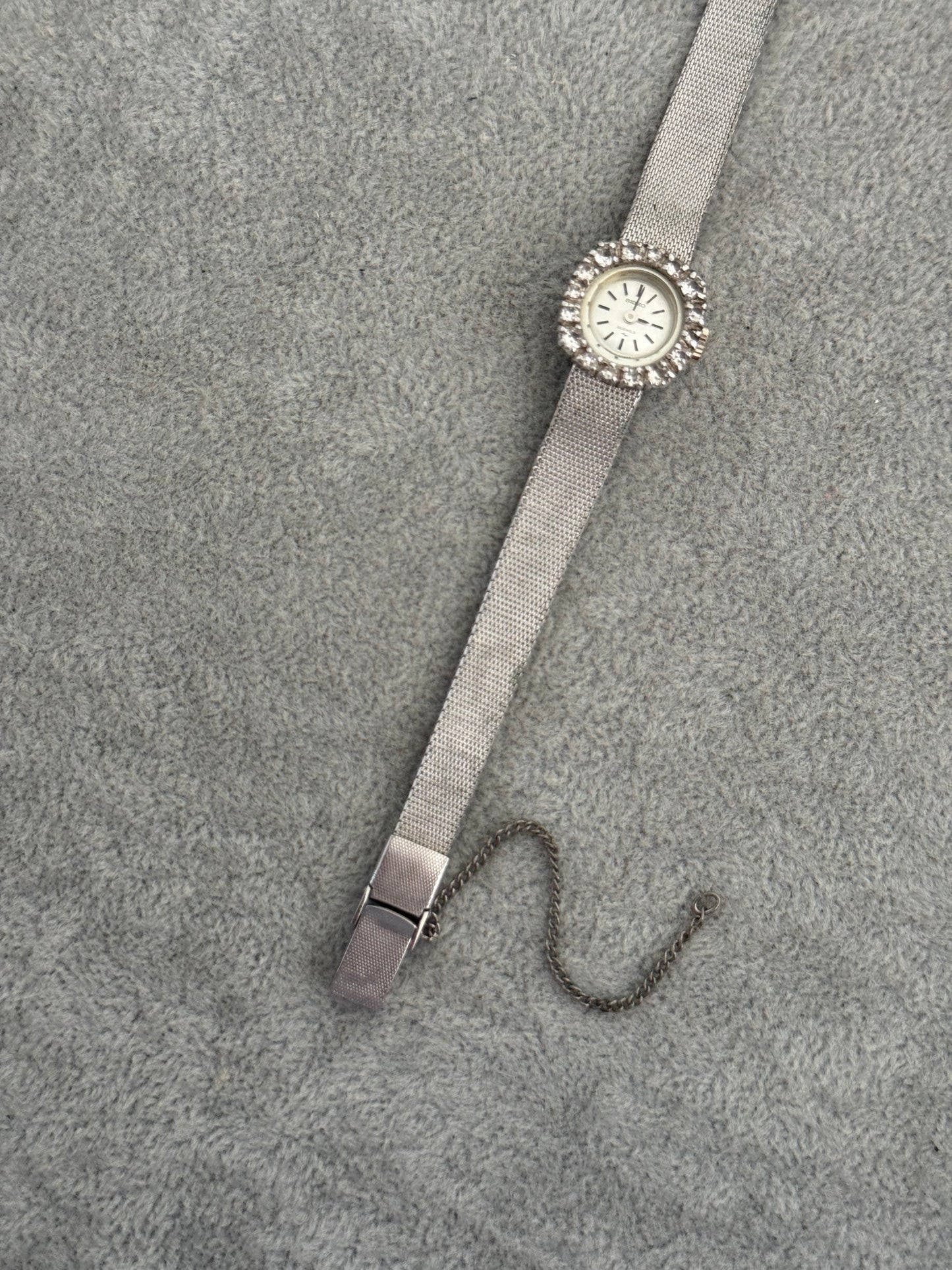 Vintage Mechanical Seiko Watch 20 Jewels