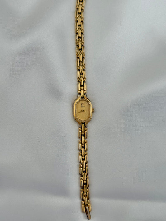 Dainty Vintage Seiko Watch