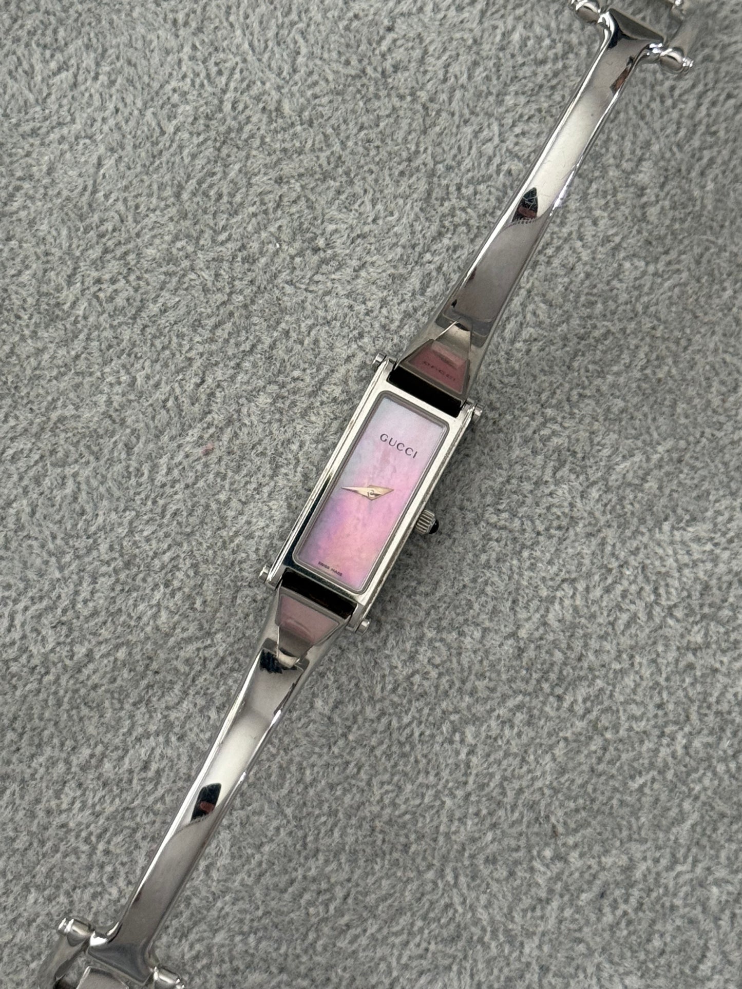 Gorgeous Vintage 1500L Gucci Watch