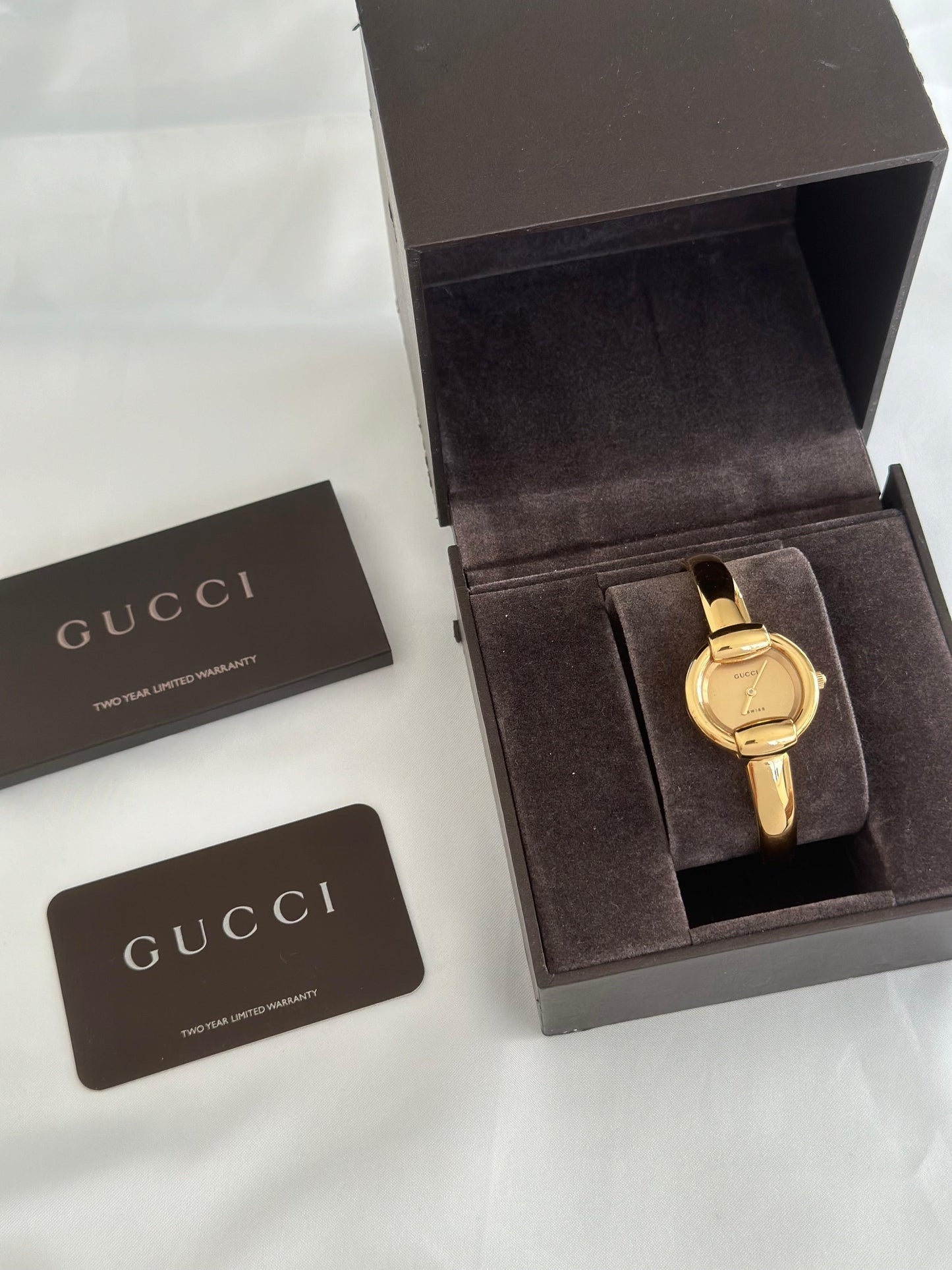 Vintage 1400L Gucci Watch