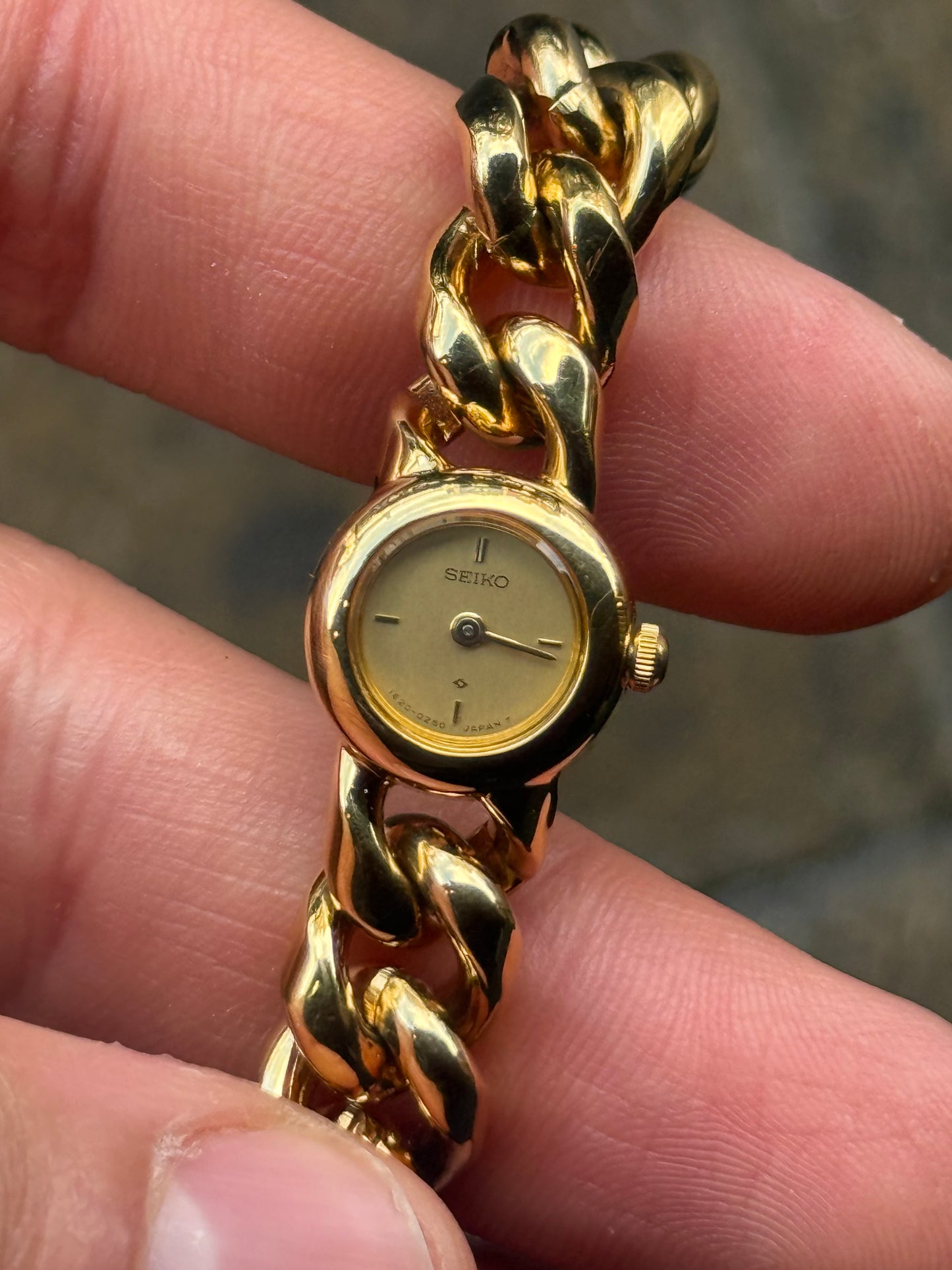 NW Rare January 1986 Gold Curb Link ‘Cuban’ Bracelet Seiko Watch 1E20-0080