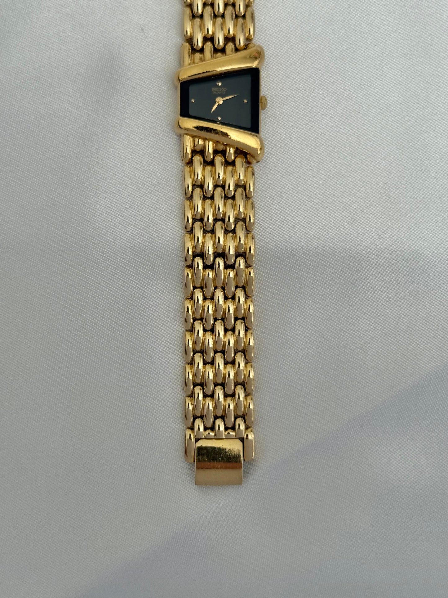 Rare Vintage Asymmetric Seiko Watch
