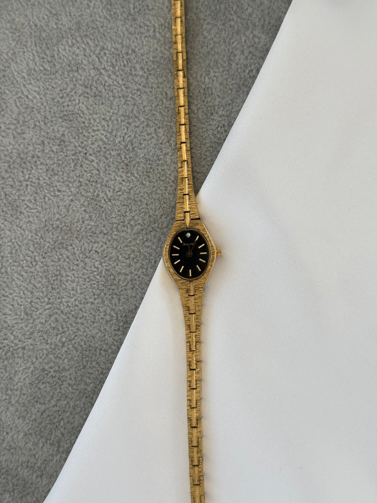 Vintage Accurist Watch
