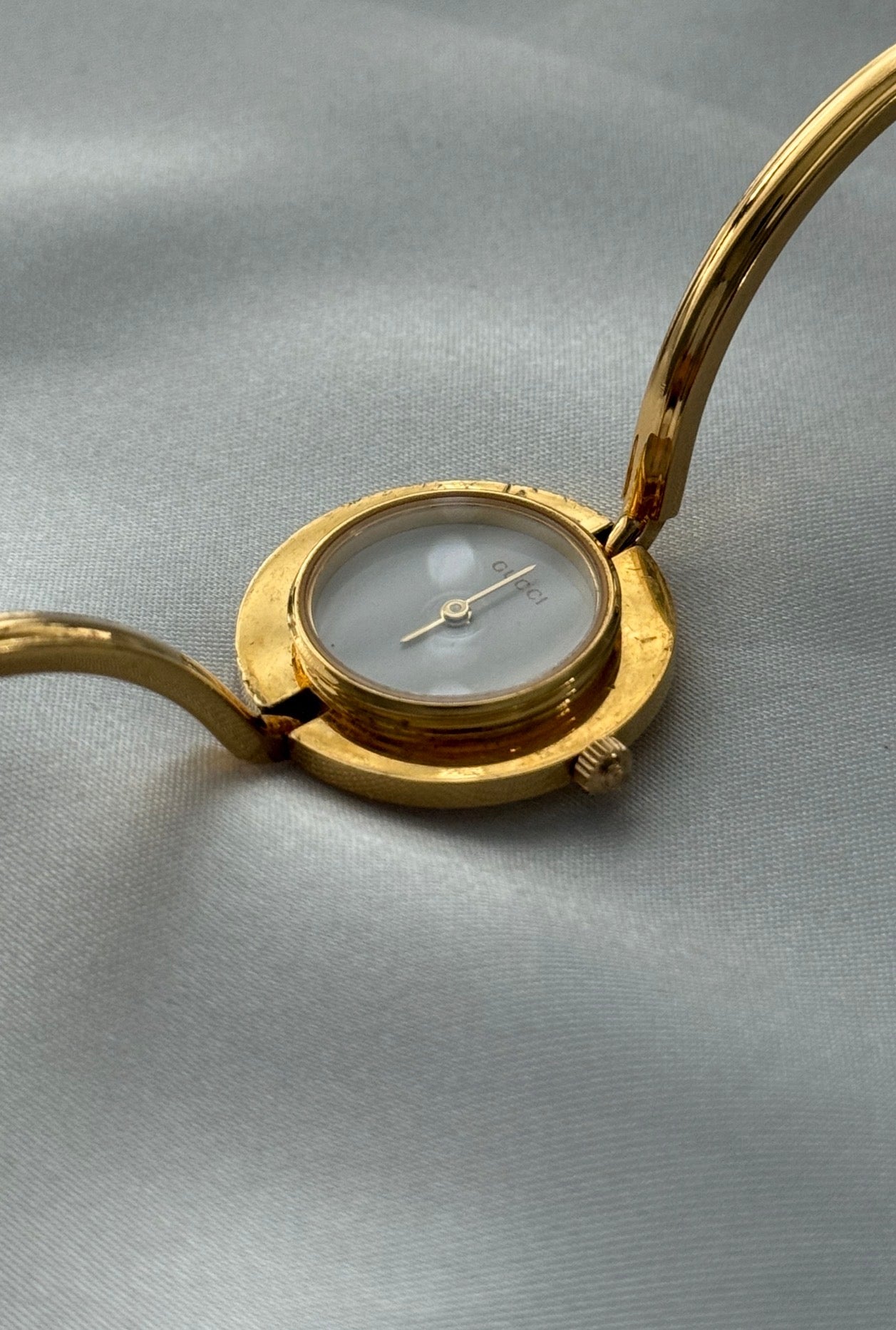 Vintage 1100L Gucci Watch