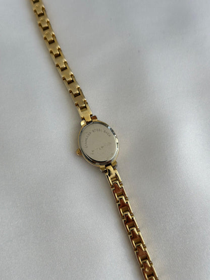 Montre vintage avec diamants