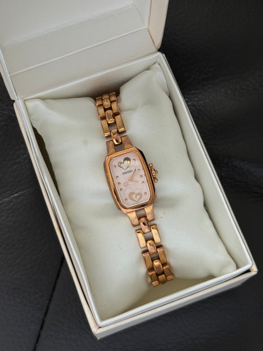 Very Rare & Boxed Special Edition Rose Gold Hearts Seiko Watch 1N01-0PD0