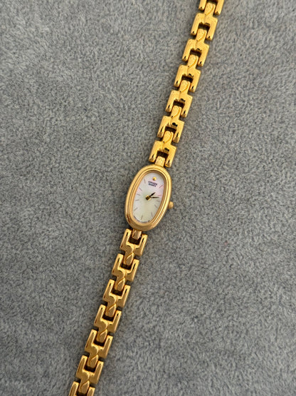 Cute Vintage Mother of Pearl Citizen Watch