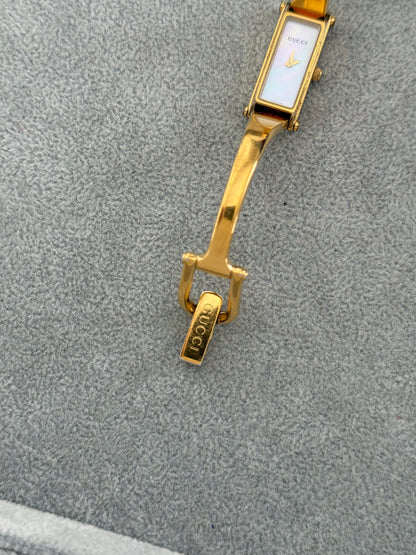 Gorgeous Vintage 1500L Gucci Watch