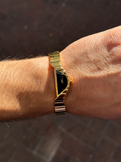 Ekiztas Half Moon Watch