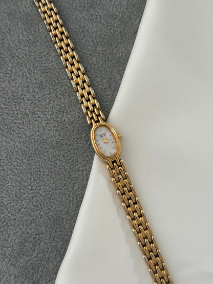Dainty Vintage Citizen Elegance Watch