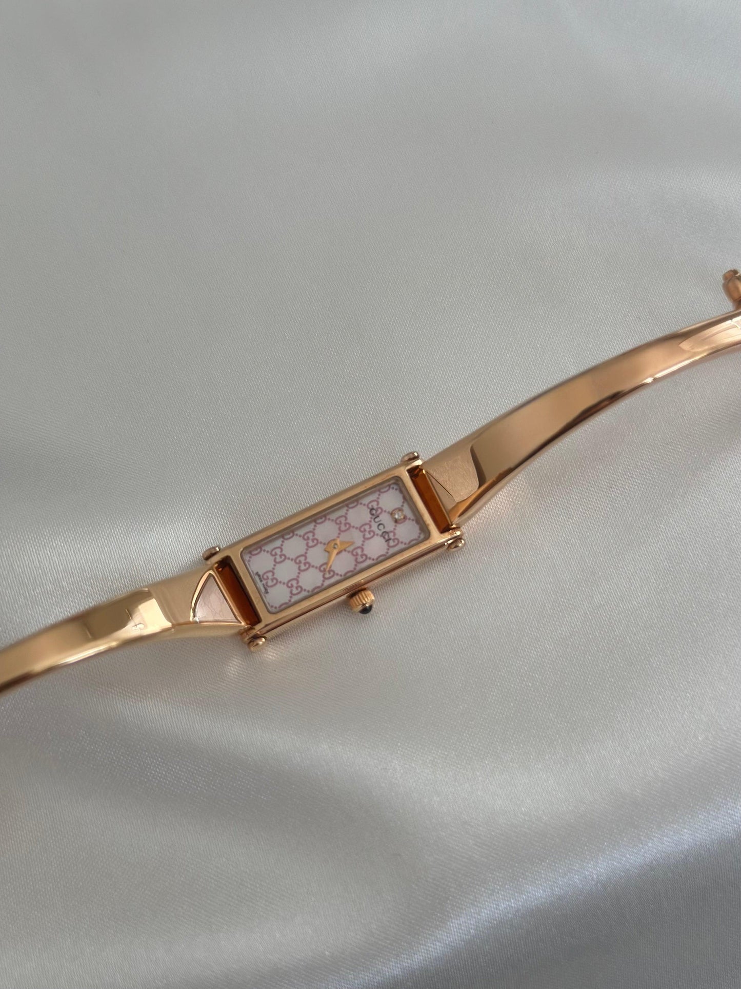 Rare Rose Gold 1500L Gucci Watch