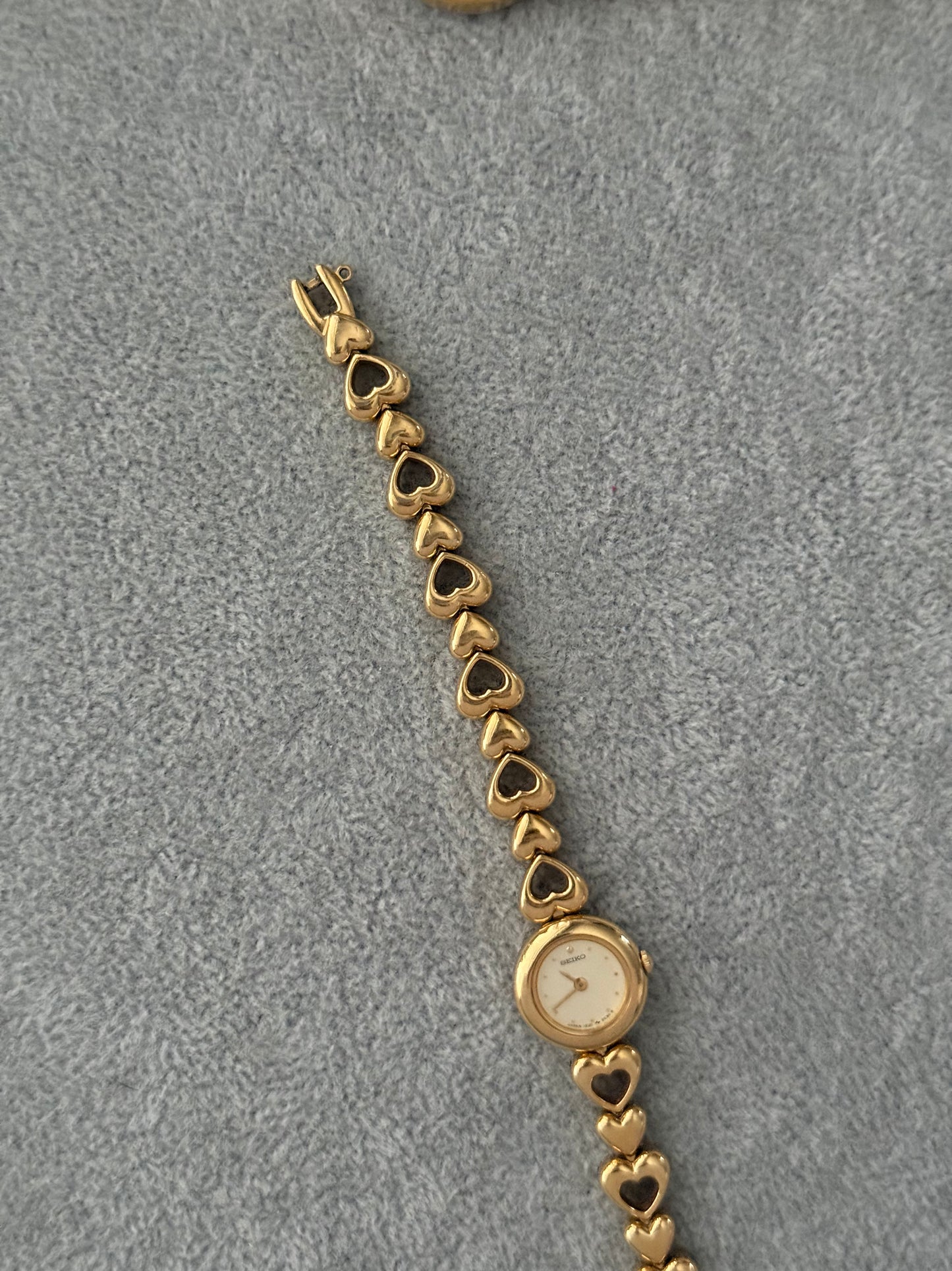 Rare Vintage Hearts Seiko Watch