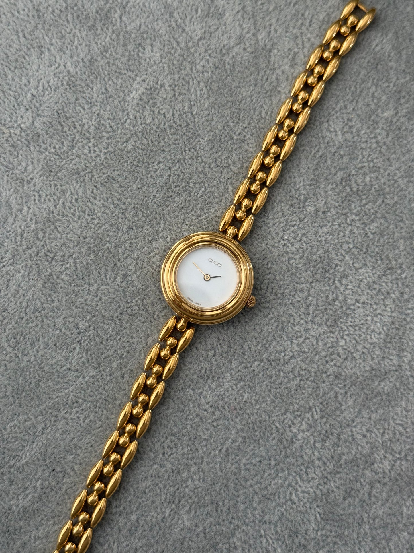 Vintage Gucci 1200L Watch