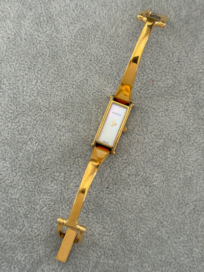 Gorgeous Vintage 1500L Gucci Watch