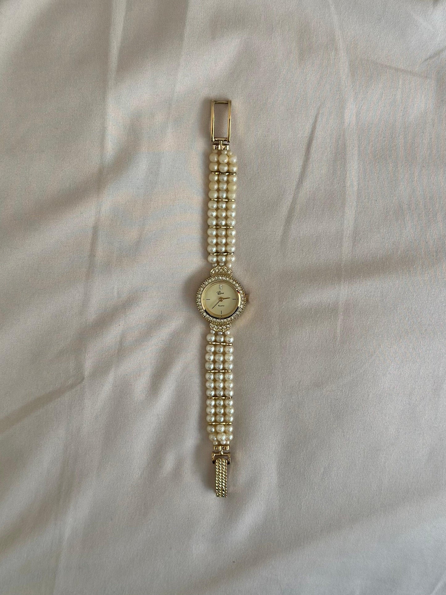 Vintage Pearl Watch