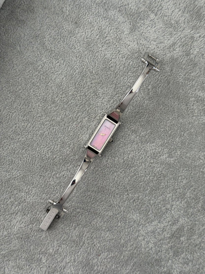 Gorgeous Vintage 1500L Gucci Watch