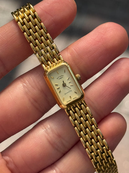 Vintage 90’s Gold Pulsar Watch Ref. 4179