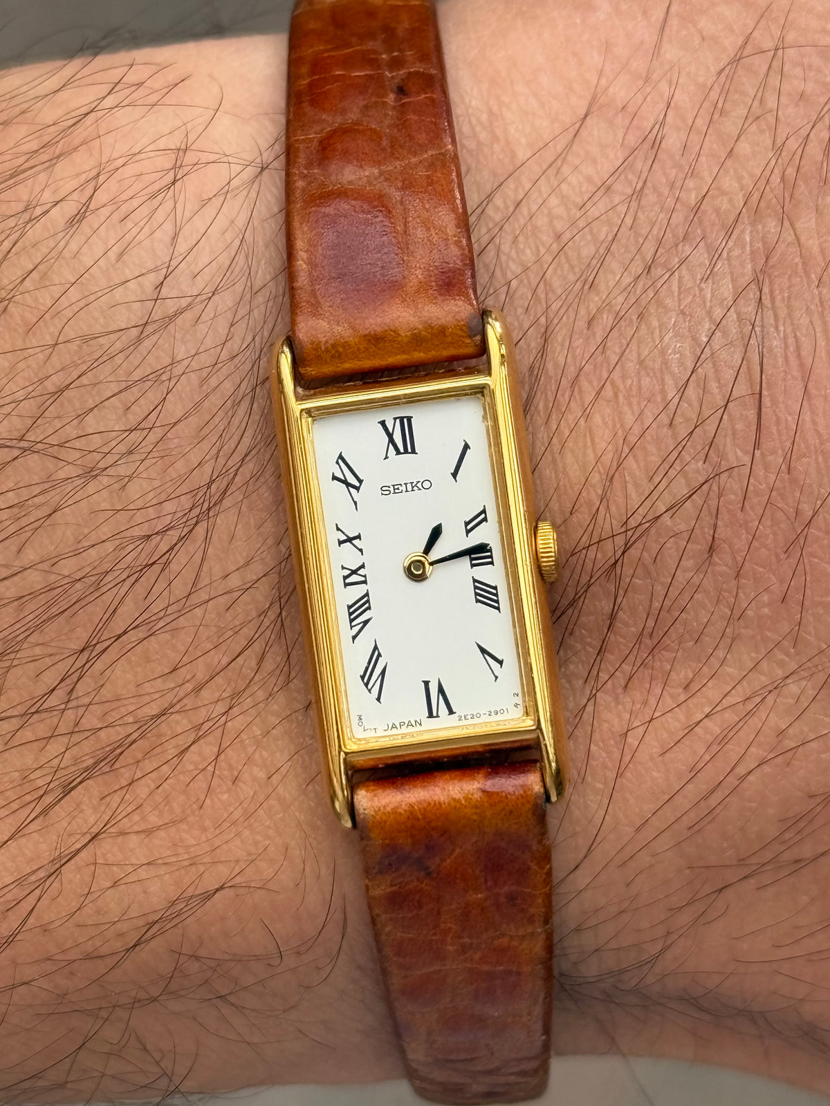 August 1991 Vintage Gold Seiko Tank w/ Original Calf Skin Leather Strap 2E20-2901