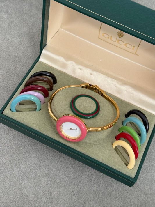 Vintage 1100L Gucci Watch