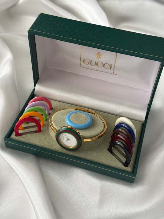 Vintage 1100L Gucci Watch