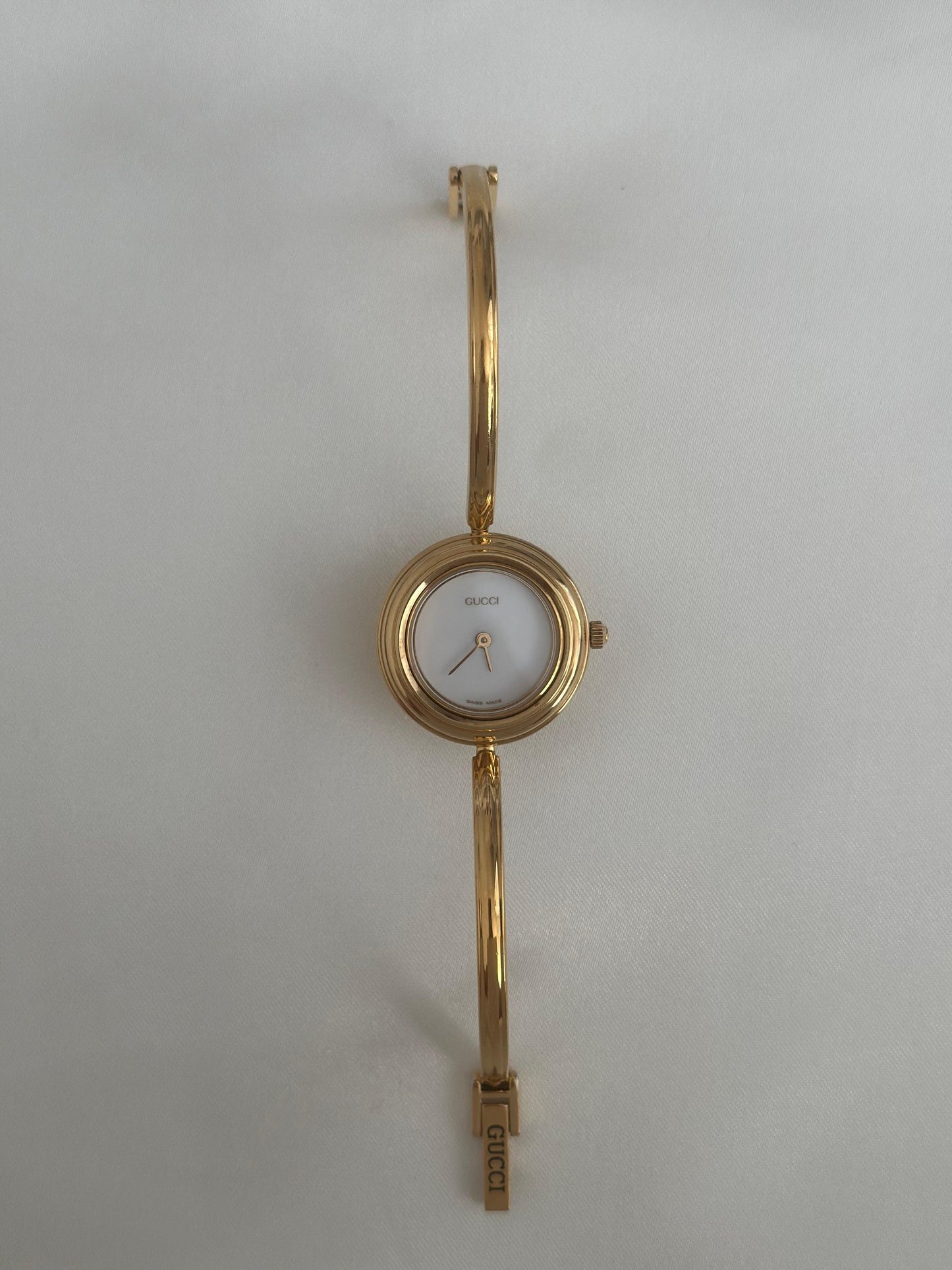 Vintage 1100L Gucci Watch