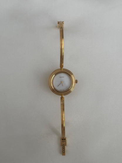 Vintage 1100L Gucci Watch