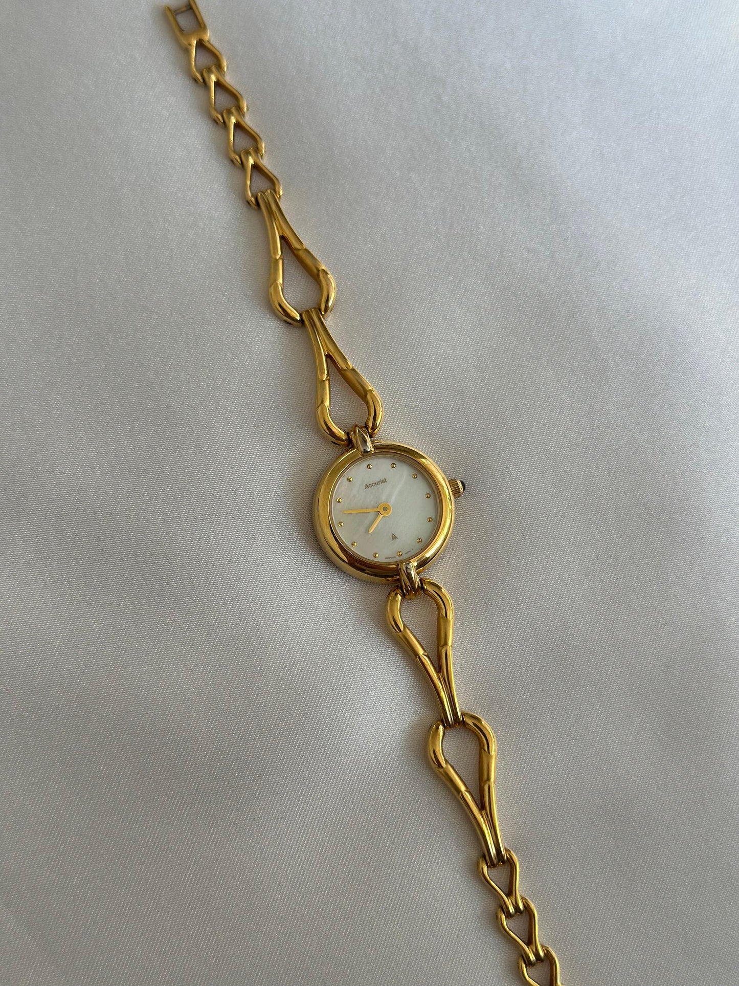 Vintage Accurist Watch