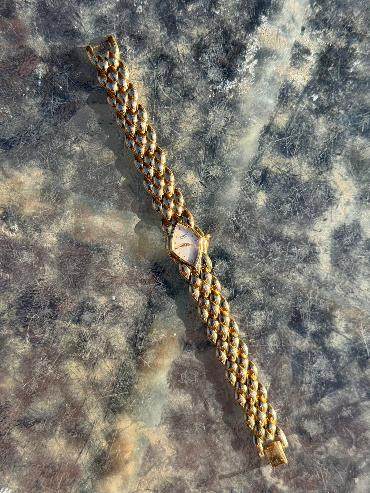 Vintage Citizen Golden Leaf Bracelet Watch with Mother of Pearl Dial