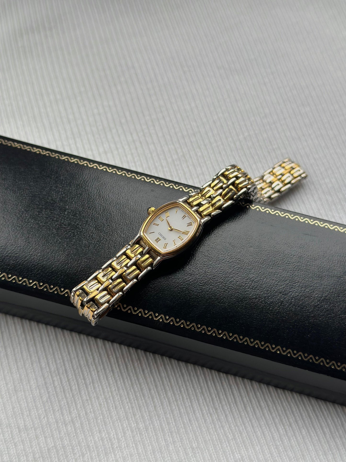 Vintage Two-Tone Seiko Watch