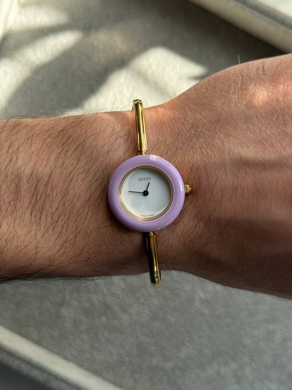 Vintage 1100L Gucci Watch with 13 Interchangeable Bezels