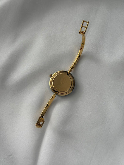 Vintage 1100L Gucci Watch