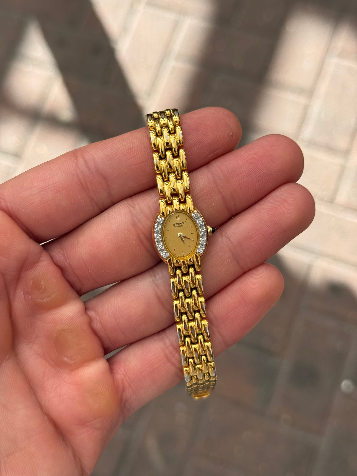 Rare 1991 Vintage Seiko Watch - Special Diamond Bezel 1F20-5G19