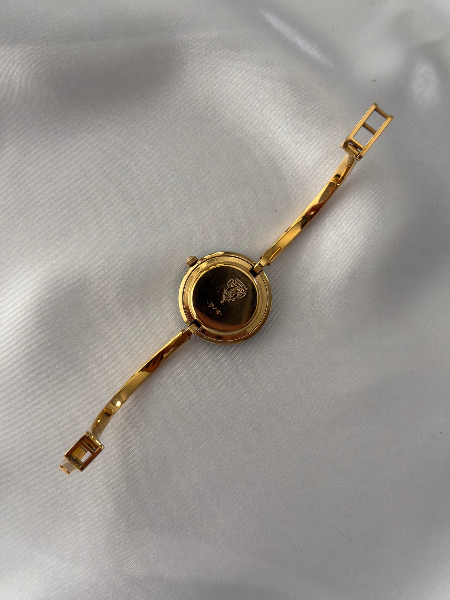 Vintage 1100L Gucci Watch