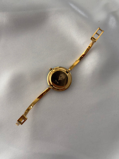 Vintage 1100L Gucci Watch