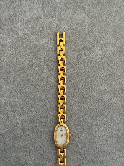 Cute Vintage Mother of Pearl Citizen Watch