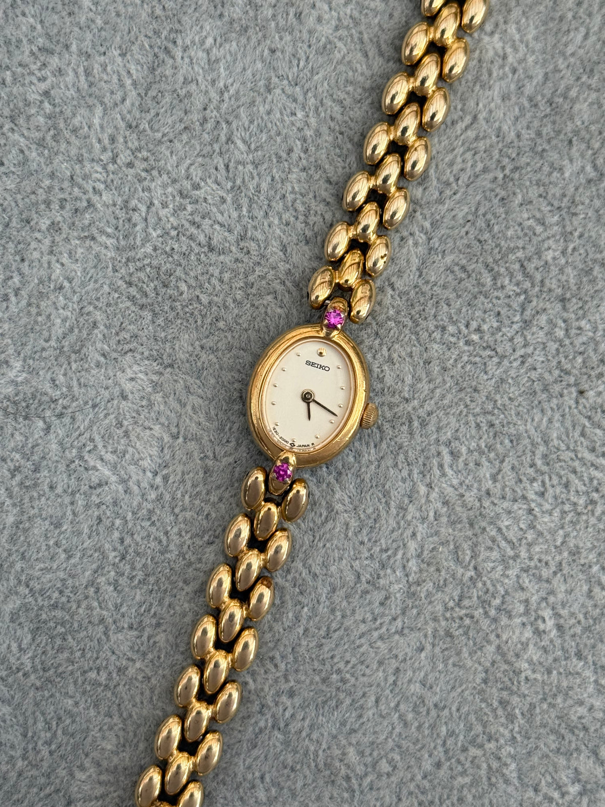 Rare Vintage 80’s Ruby Gem Seiko Watch 1E20-6140