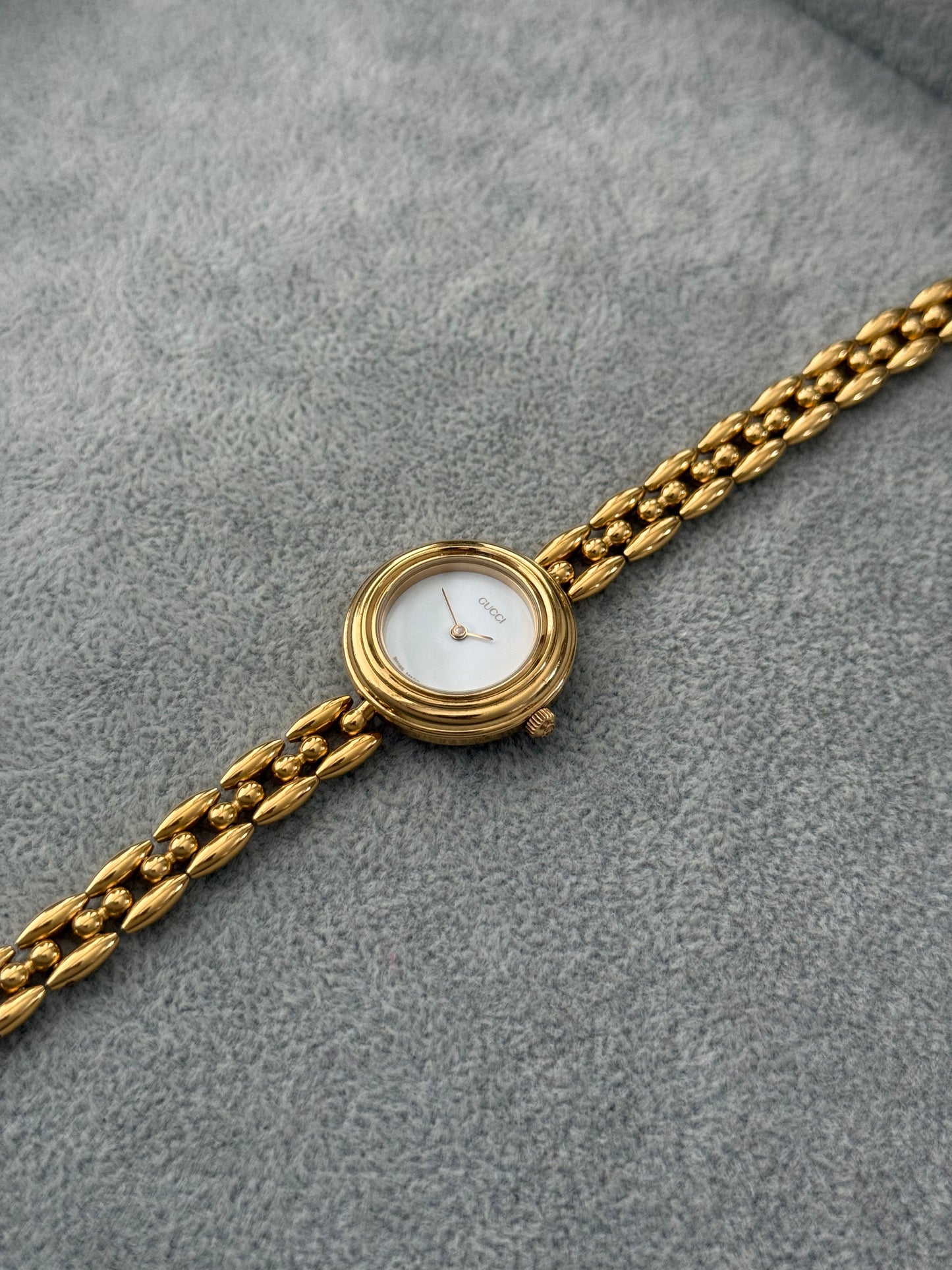 Vintage Gucci 1200L Watch