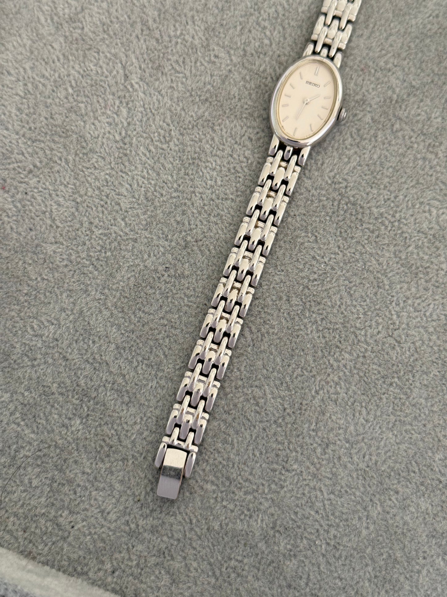 Vintage Silver Seiko Watch