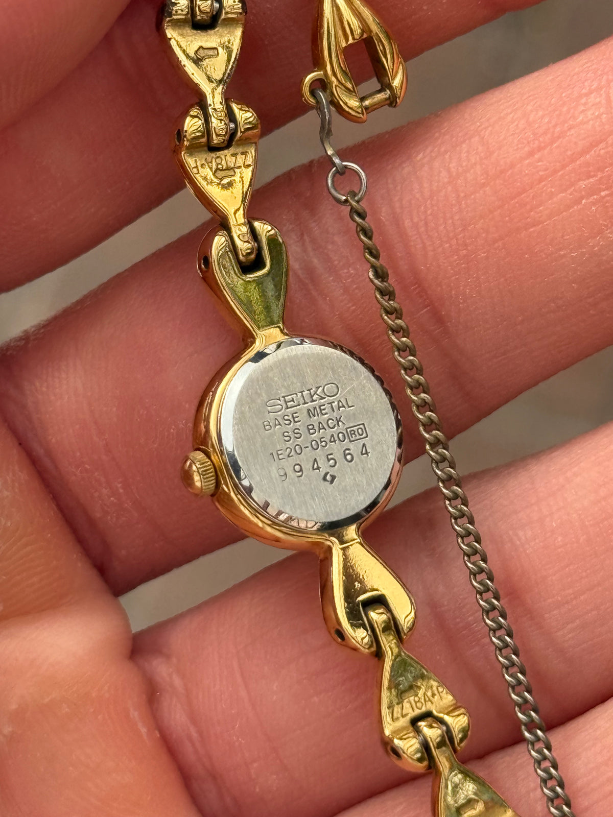 Rare 1989 Gold Raindrop Seiko Watch 1E20-0540