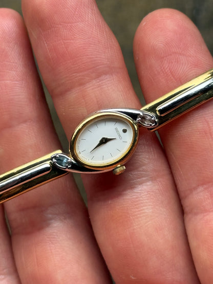 Vintage 1988 Two-Tone Gem Seiko Watch 1E20-6230