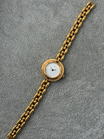 Vintage Gucci 1200L Watch