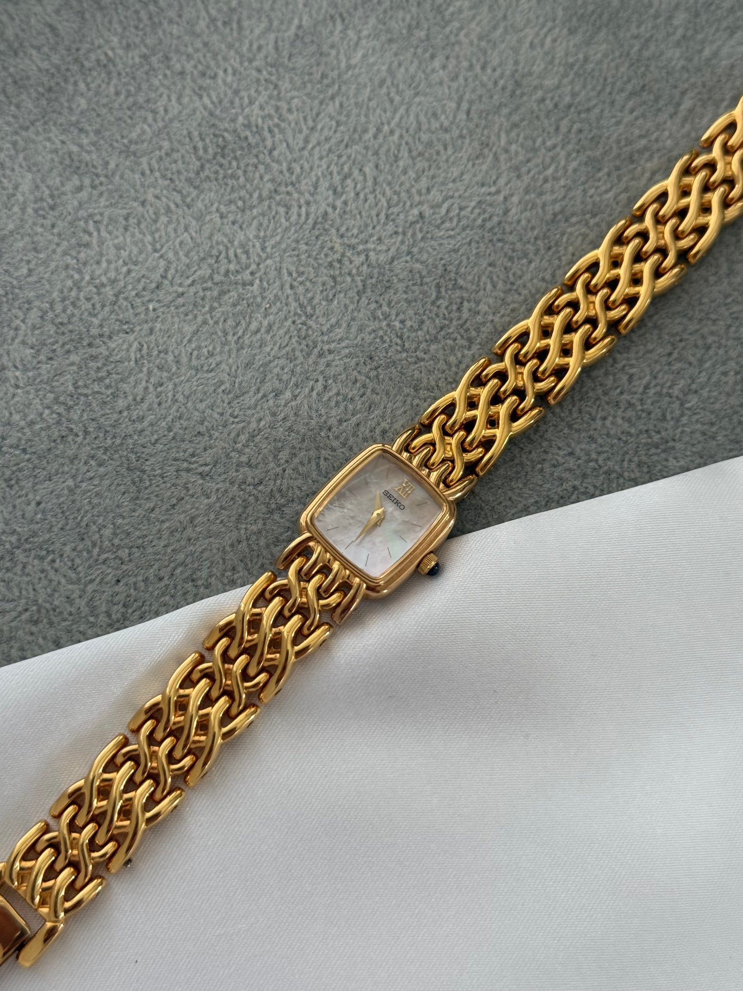 Vintage Mother Of Pearl Seiko Watch