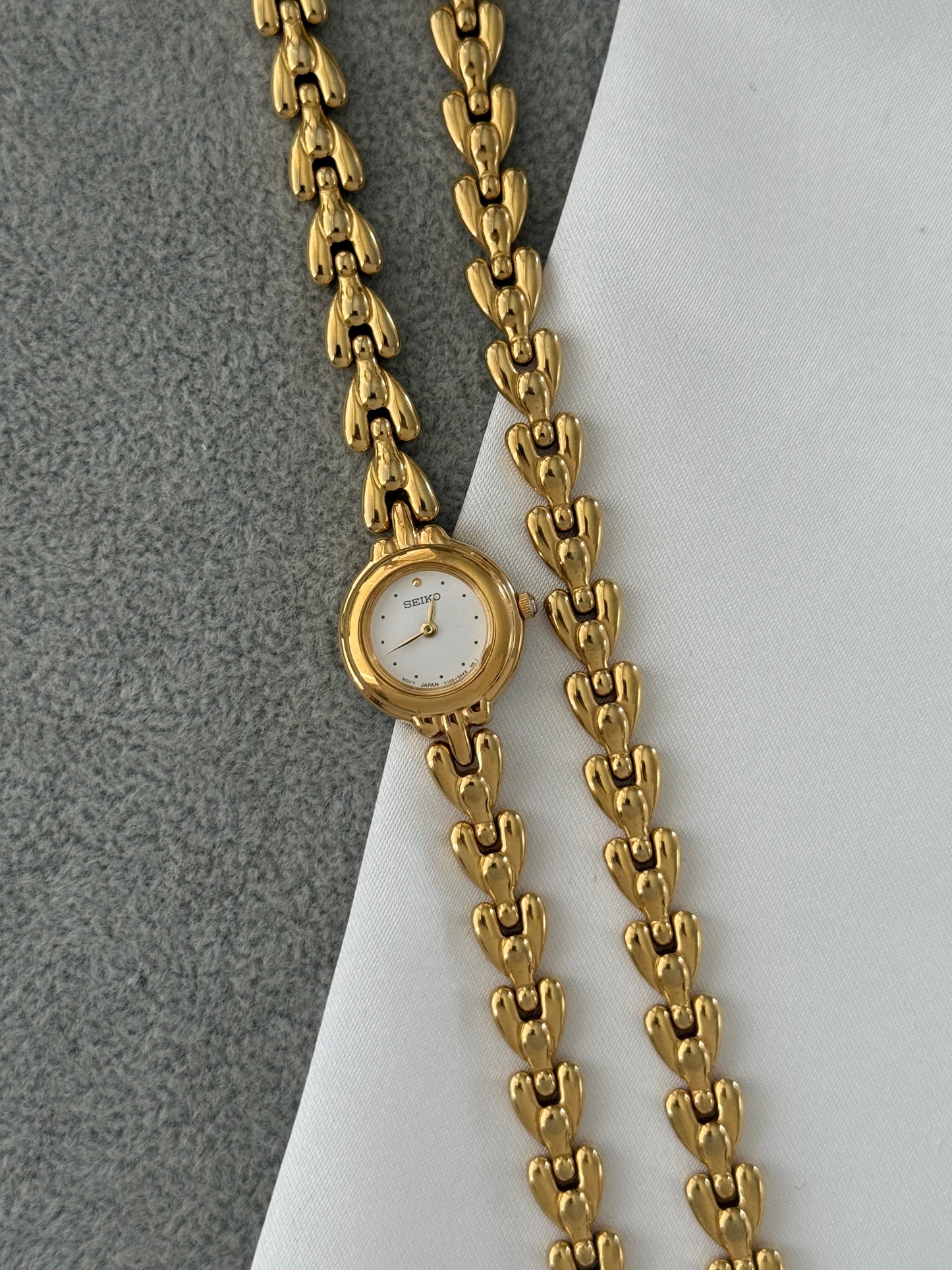 Vintage Dainty Seiko Watch Set