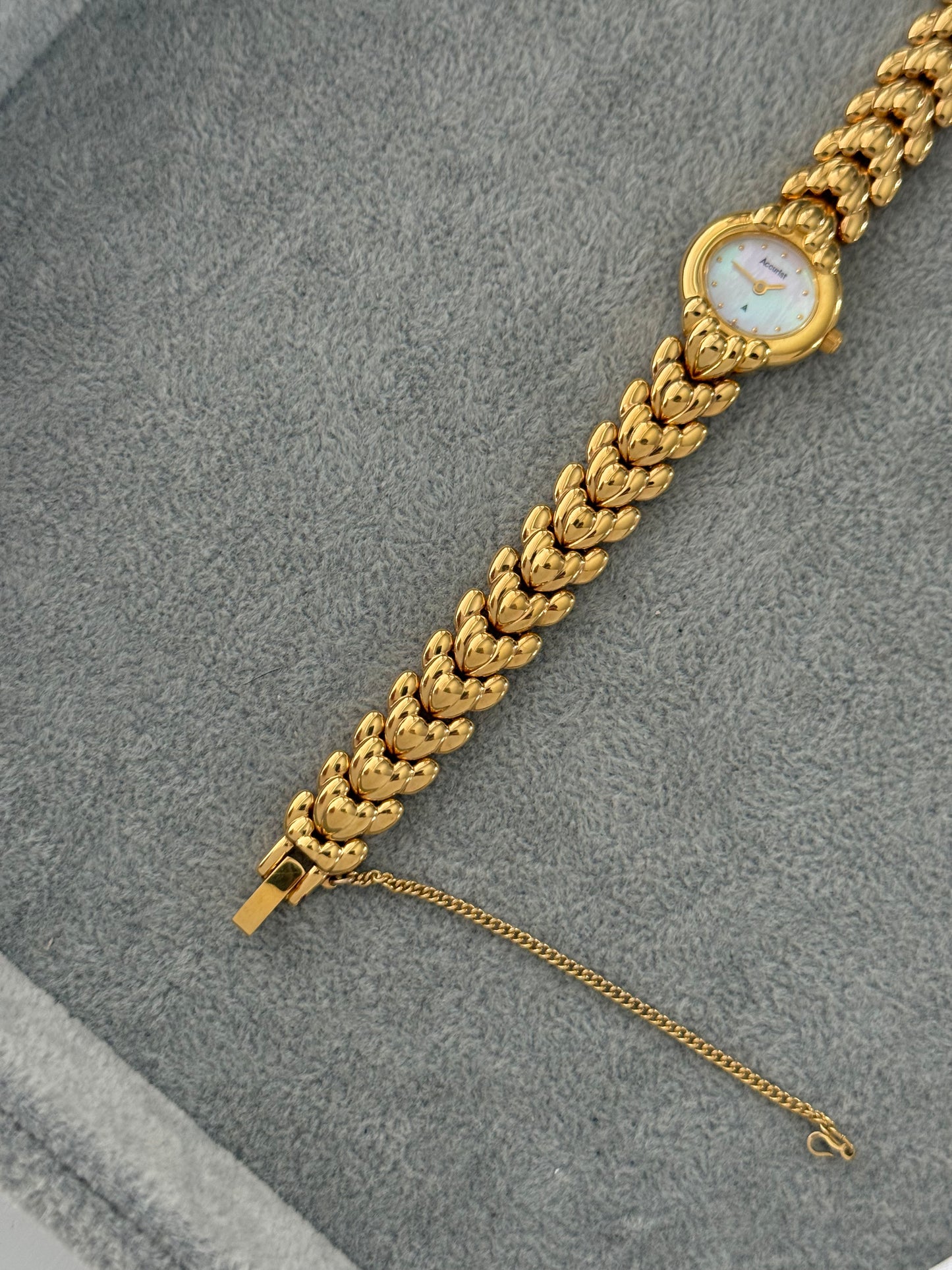 Vintage Mother Of Pearl Accurist Watch