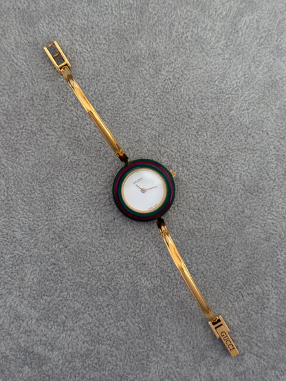 Vintage 1100L Gucci Watch