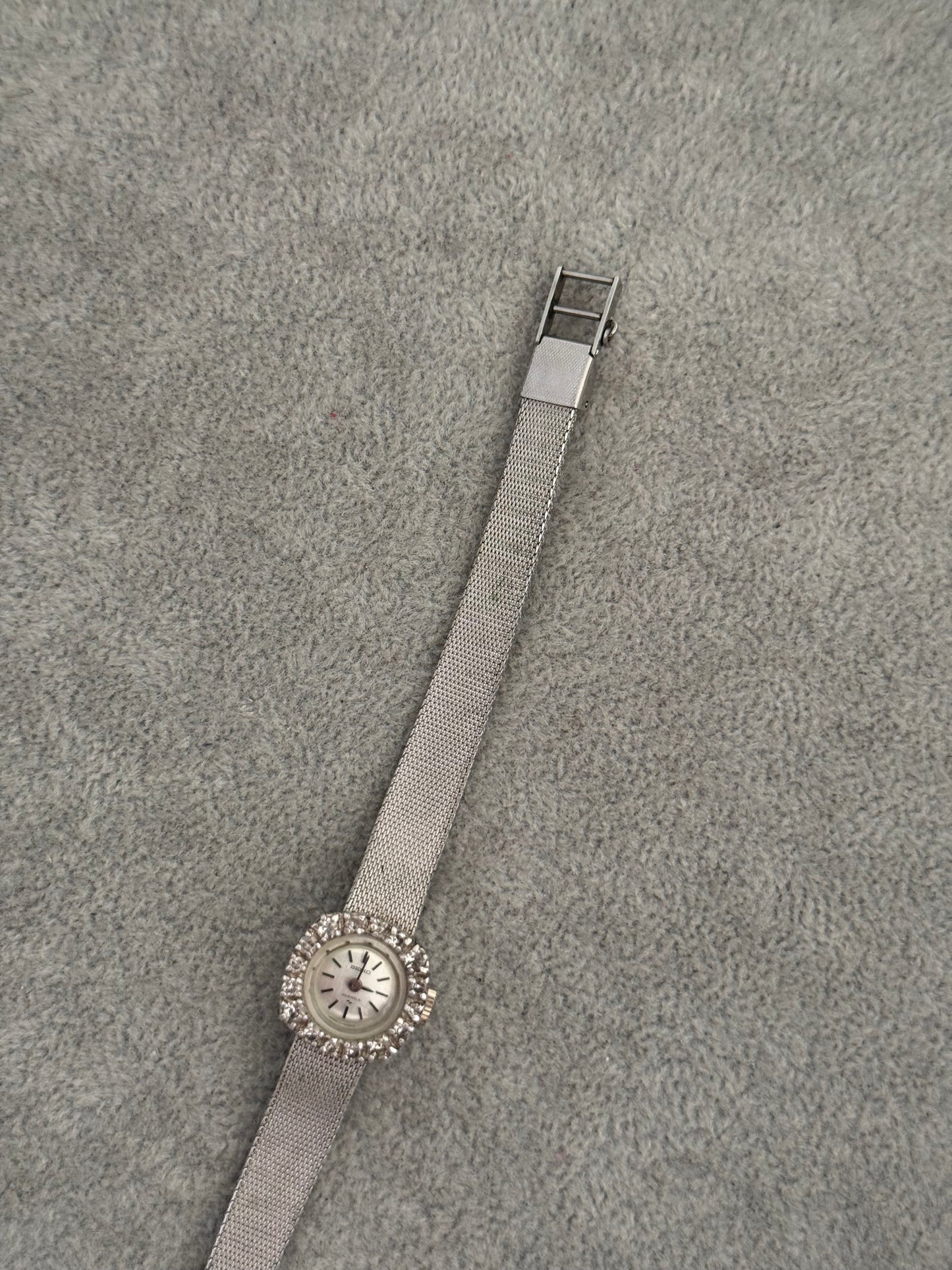 Vintage Mechanical Seiko Watch 20 Jewels