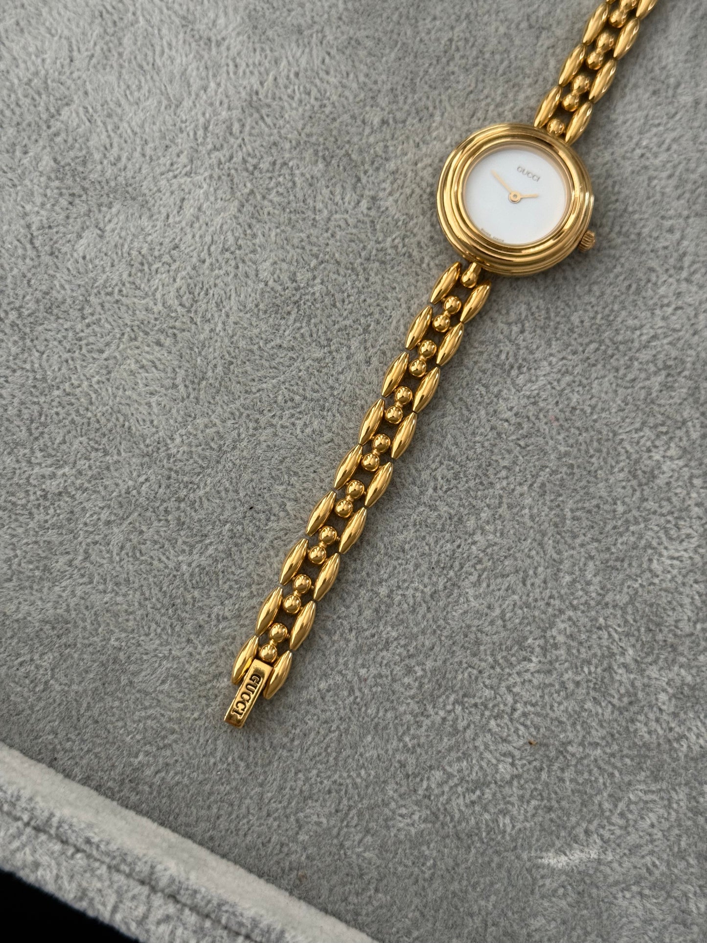 Vintage Gucci 1200L Watch